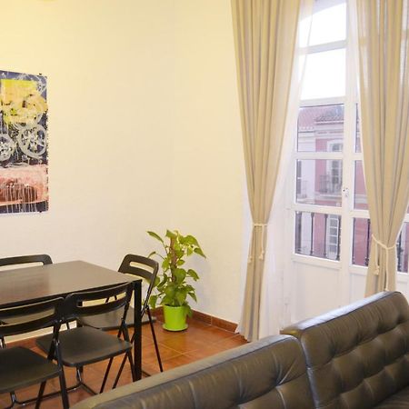 Acogedor Apartamento En Malaga Centro Exterior photo